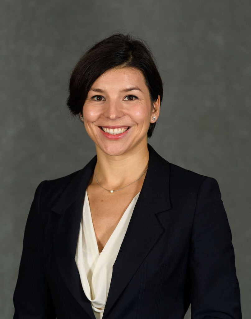 Dr. Jasmina Chauvin